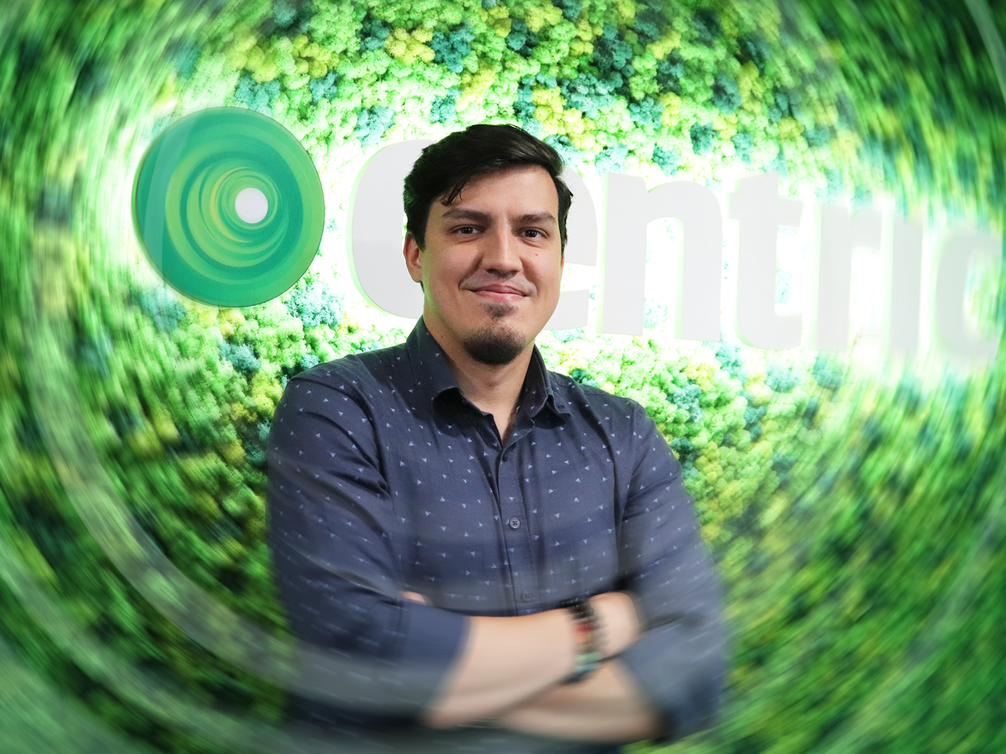 Centric_EVP_CareerSite_Banner_Alex_03.png
