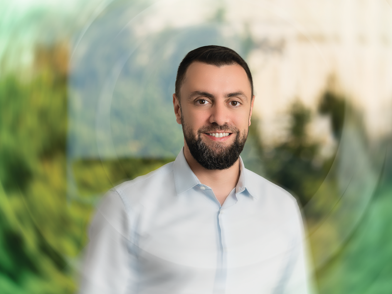 Centric_EVP_CareerSite_Banner_Andrei_01.png