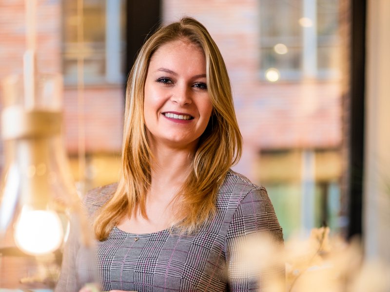 Chantal van der Lans_Centric.jpg