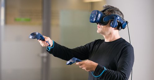 XR developer using a hololens to develop a AR VR application