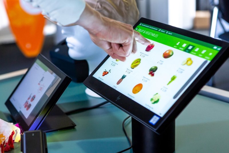 omnichannel-retail-suite-header.jpg