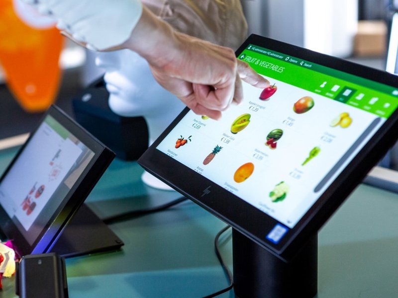 omnichannel-retail-suite-header.jpg